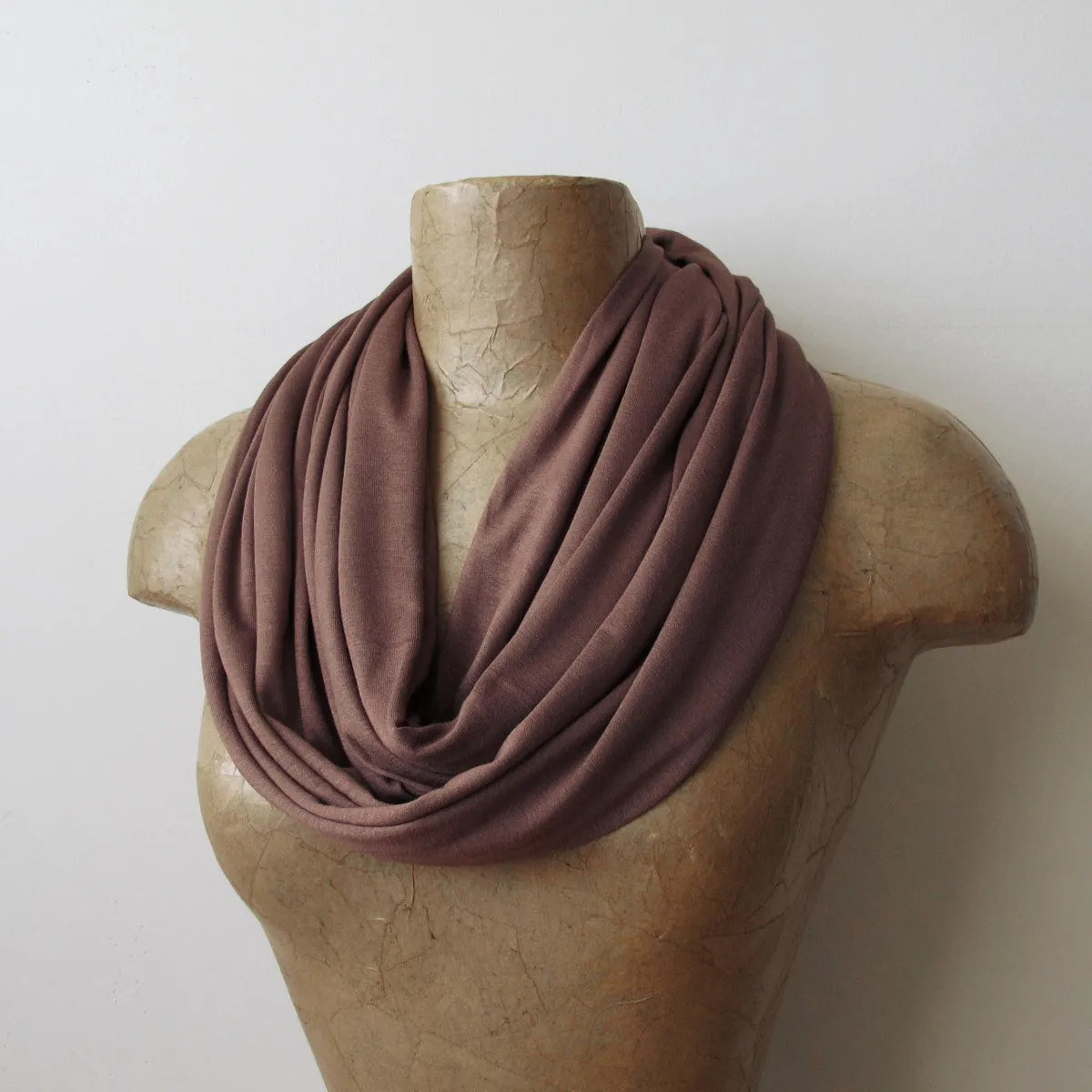 CHESTNUT BROWN Infinity Scarf