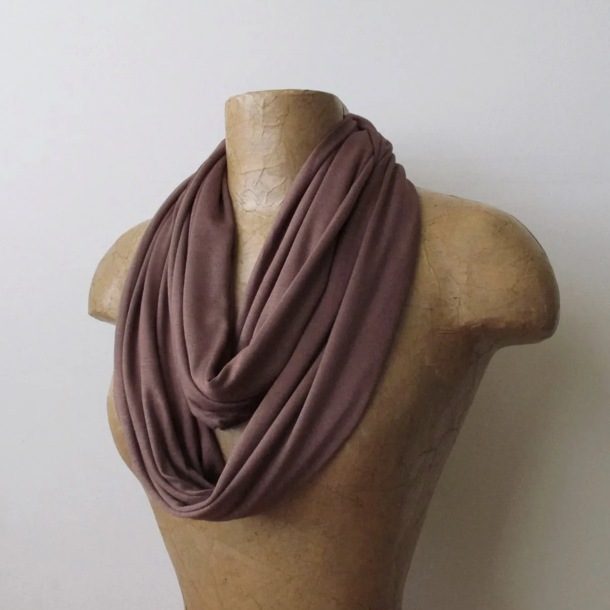 CHESTNUT BROWN Infinity Scarf