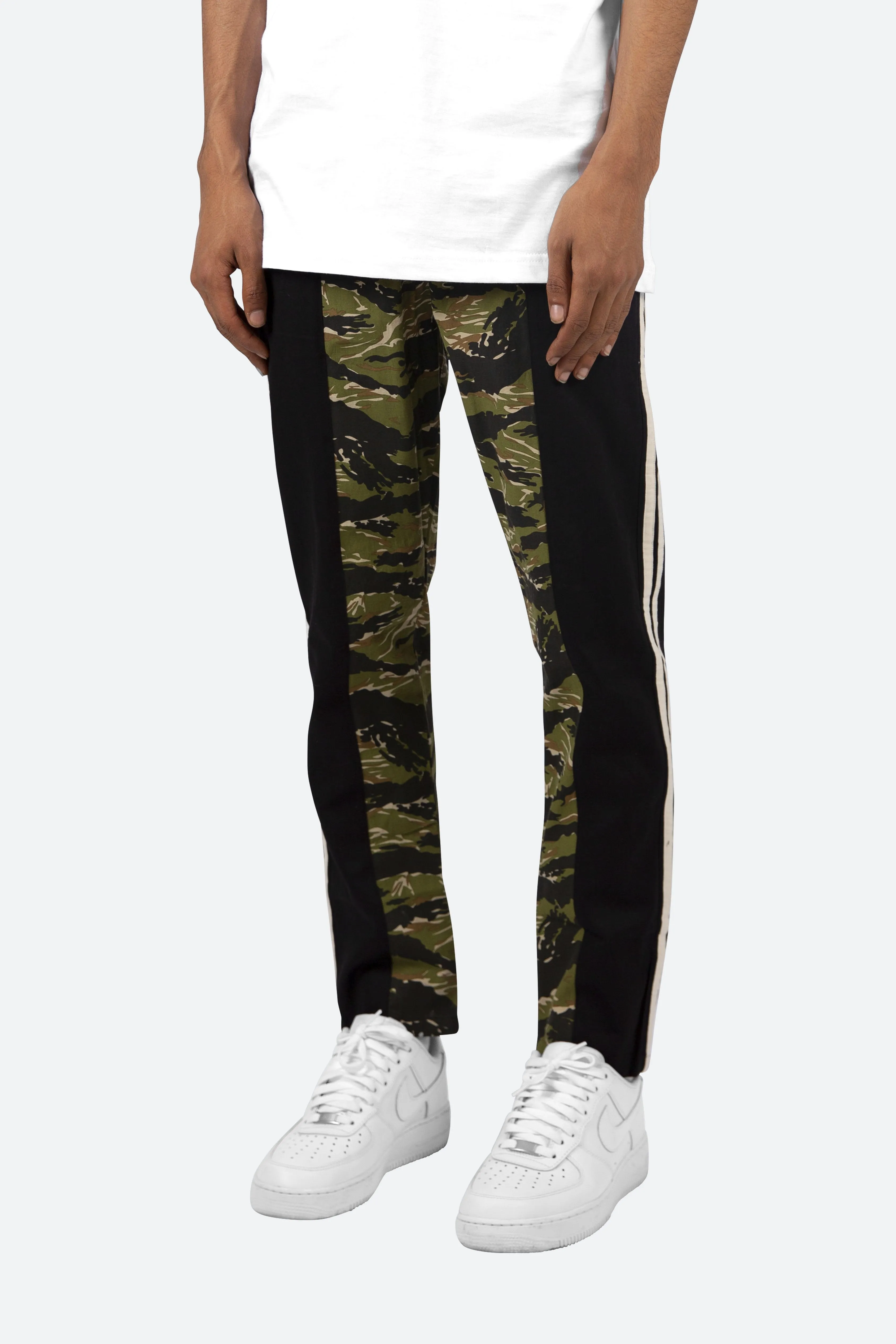 Cropped Paneled Pants - Multi