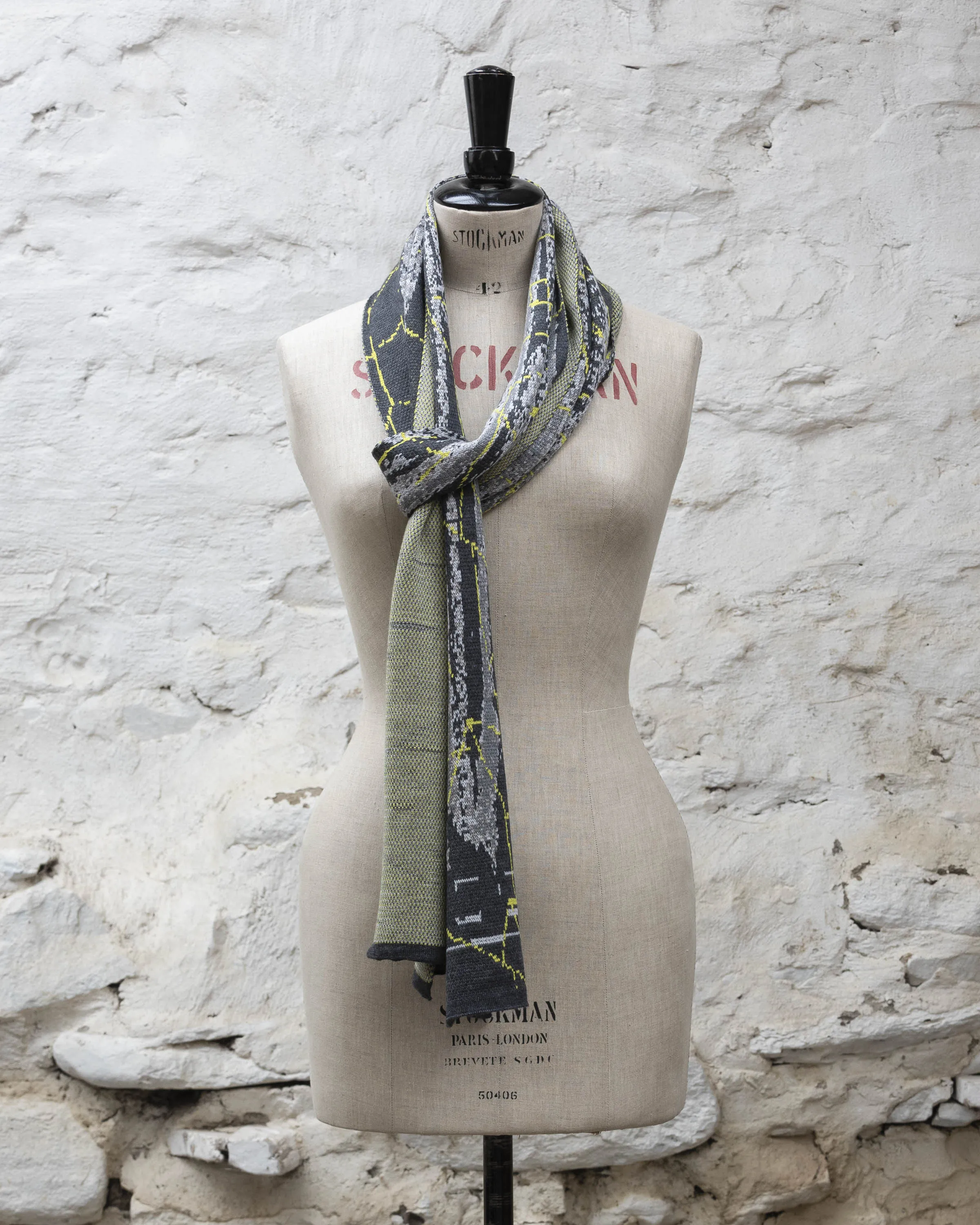 hoswick paint scarf