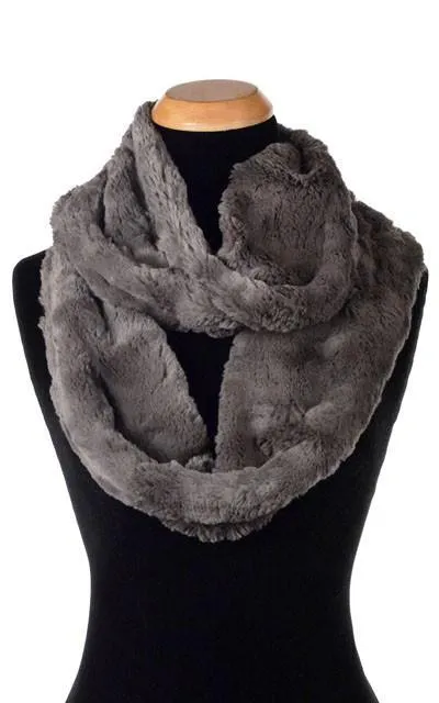 Infinity Scarf - Cuddly Faux Furs