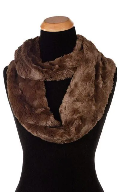 Infinity Scarf - Cuddly Faux Furs