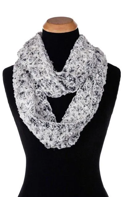 Infinity Scarf - Rosebud Faux Fur