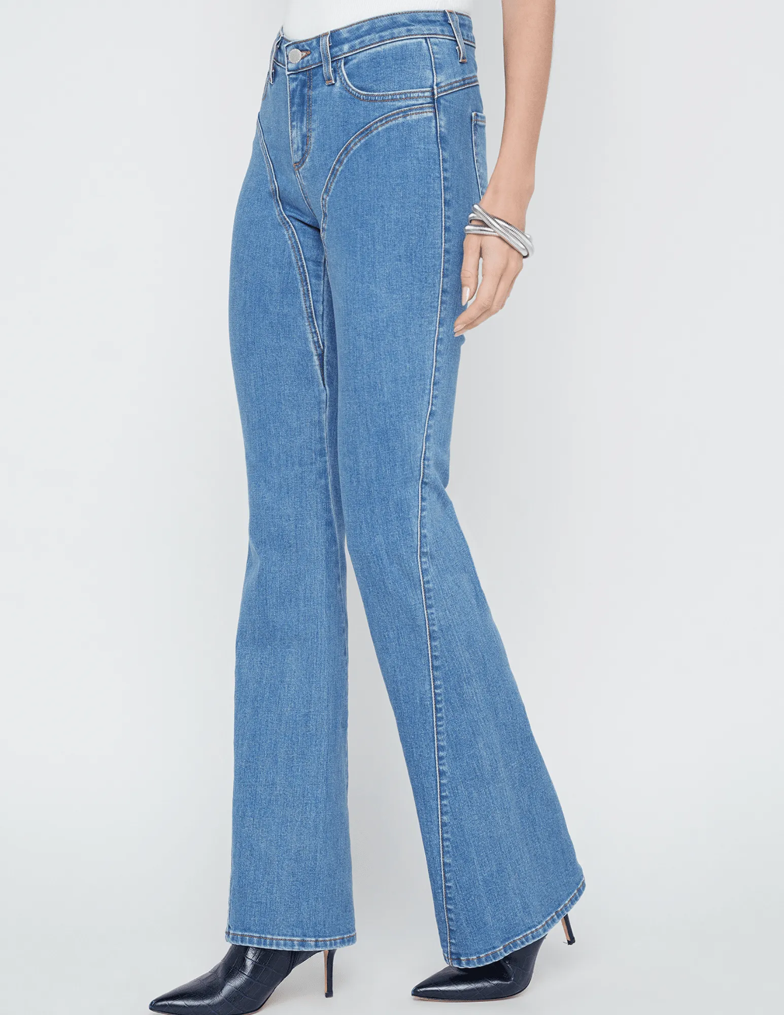 L'Agence Deanna Low Rise Seamed Flare Jean