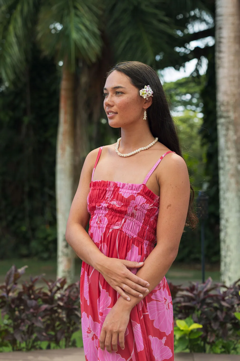 Mariko Dress in Ma'o Hau Hele (Strawberry Guava)