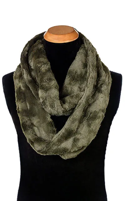 Men's Infinity Scarf - Cuddly Faux Furs