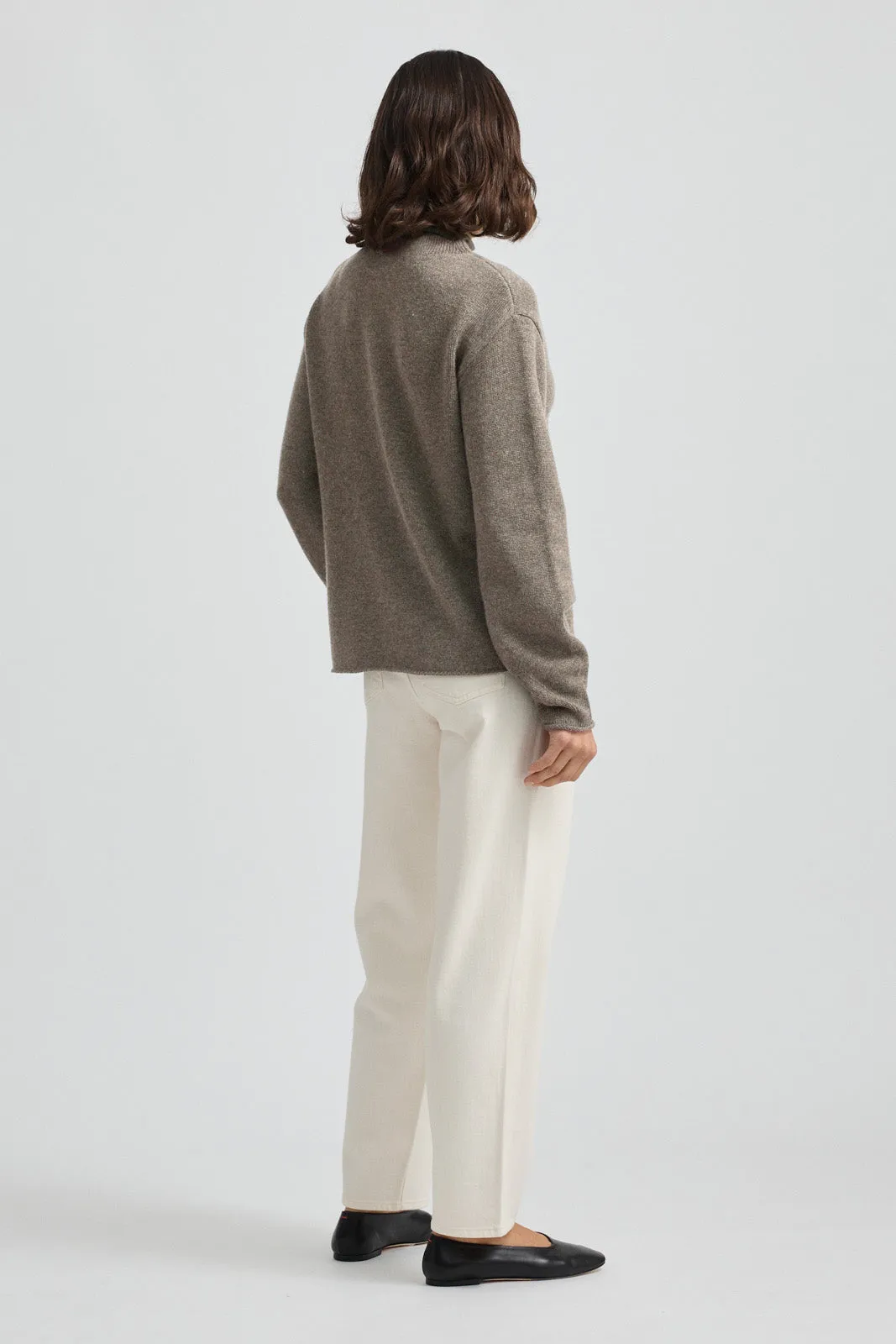 RELAXED FIT MOCK NECK