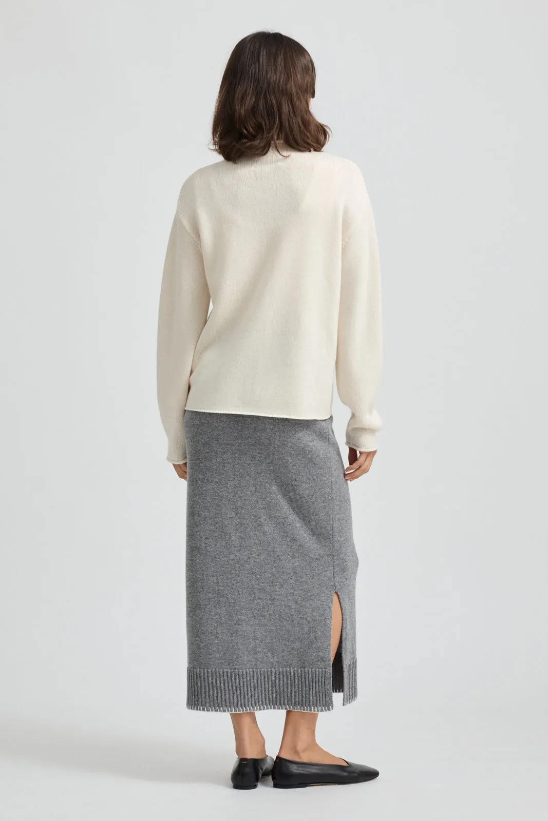 RELAXED FIT MOCK NECK