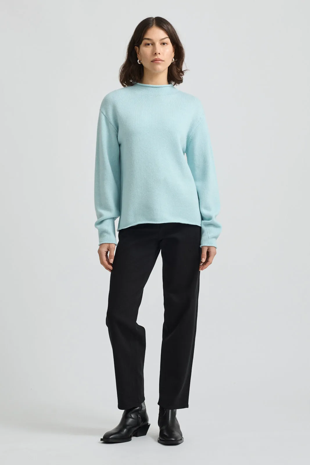 RELAXED FIT MOCK NECK