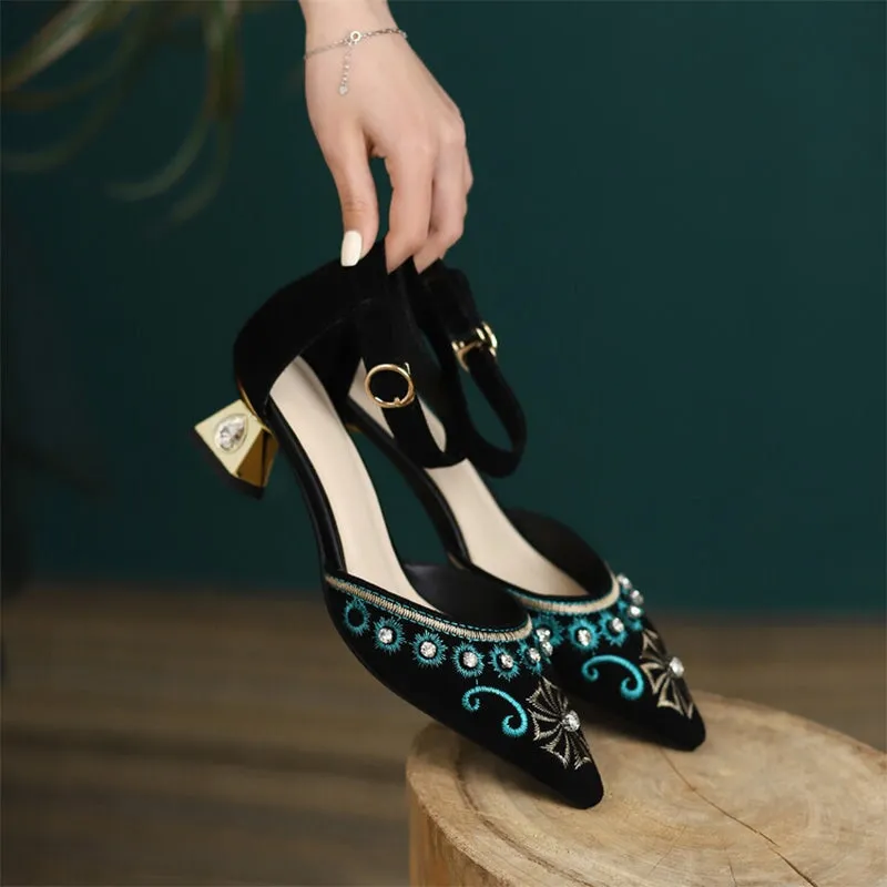 Suede Sheepskin Pumps Middle Heels Pointed Toe Retro Embroidered Style Mary Jane Shoes