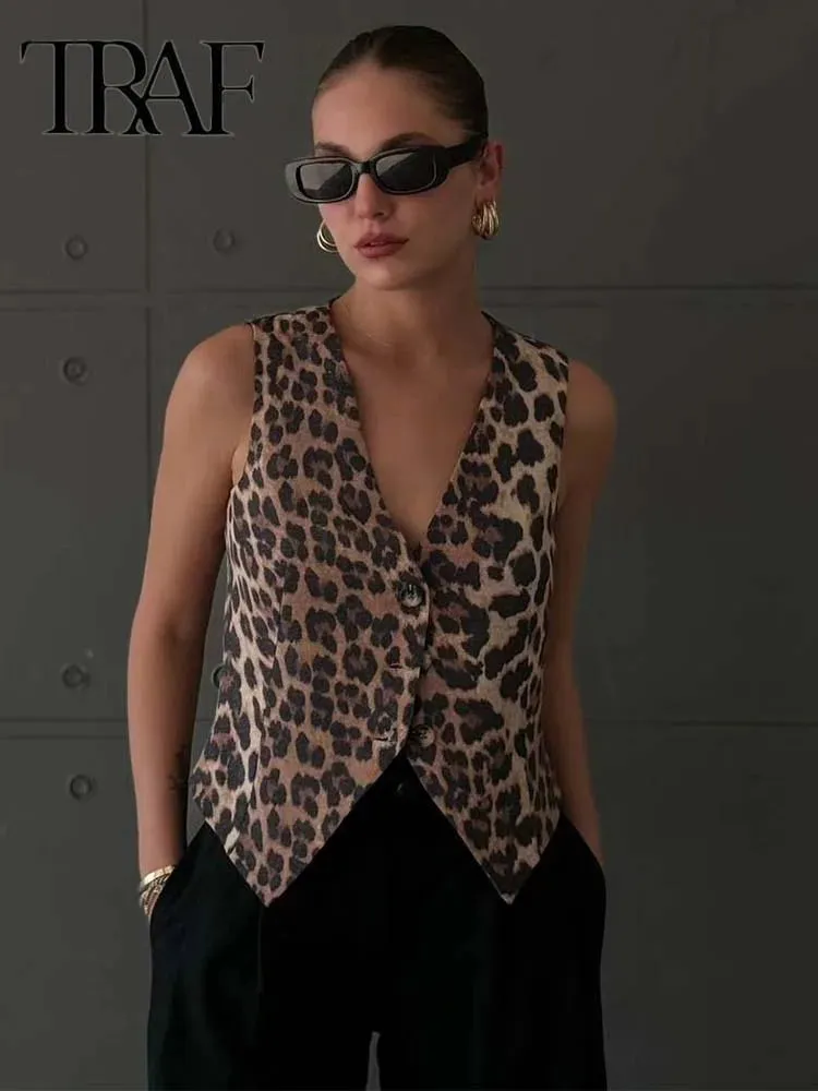 Trendy V Neck Cropped Leopard Casual Vest