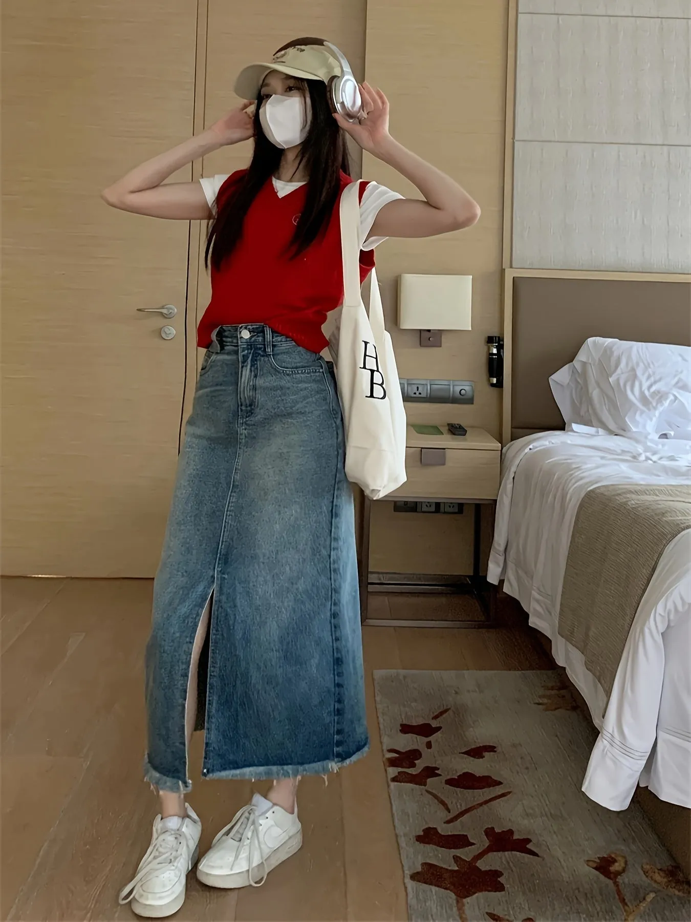 Women's High-Waist Denim Skirt, Vintage Style Split Hem Maxi Jean Skirt With Frayed Hem, Casual Long Skirt For Everyday Wear