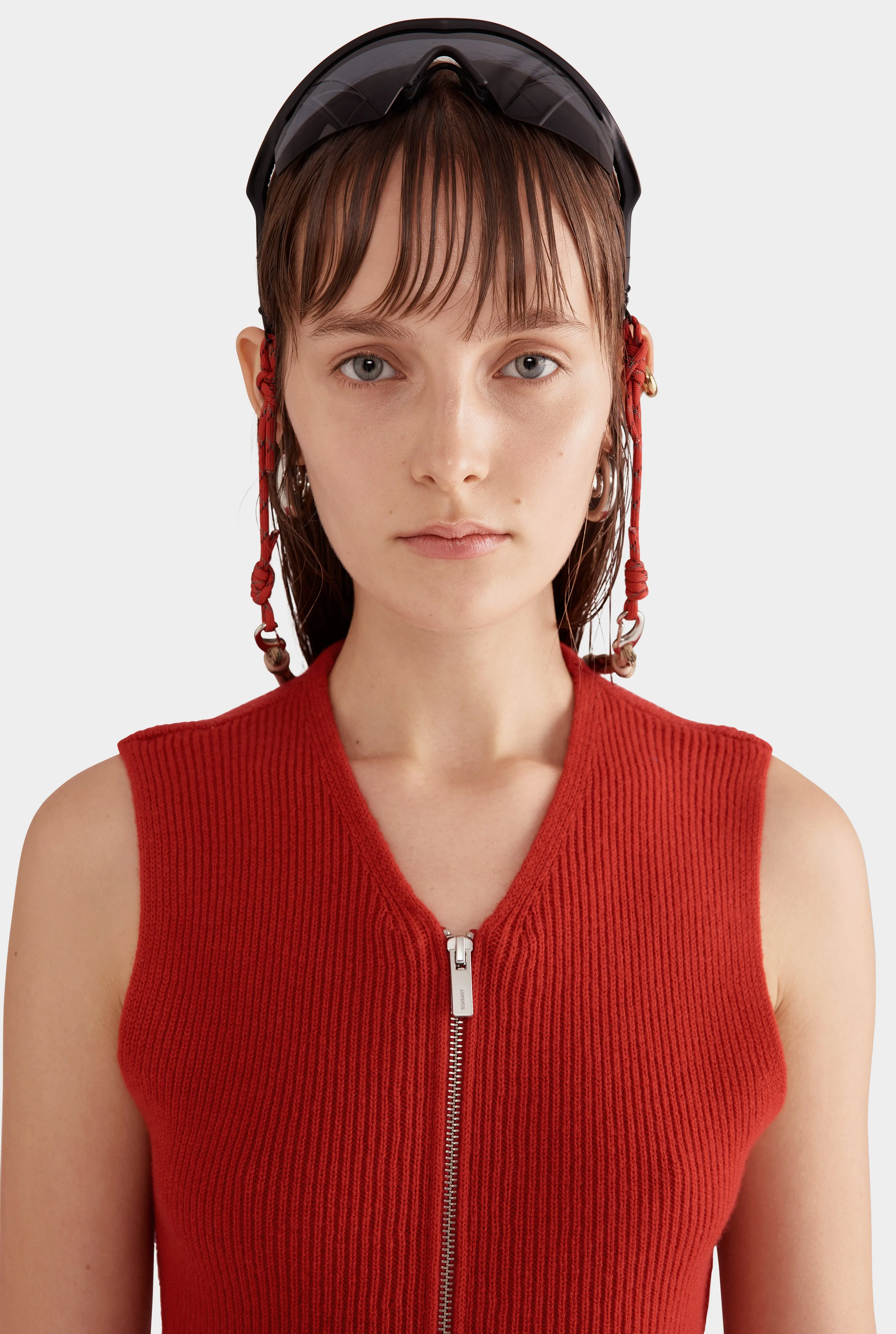 Wool Cropped Ribbed Zip Vest - Red