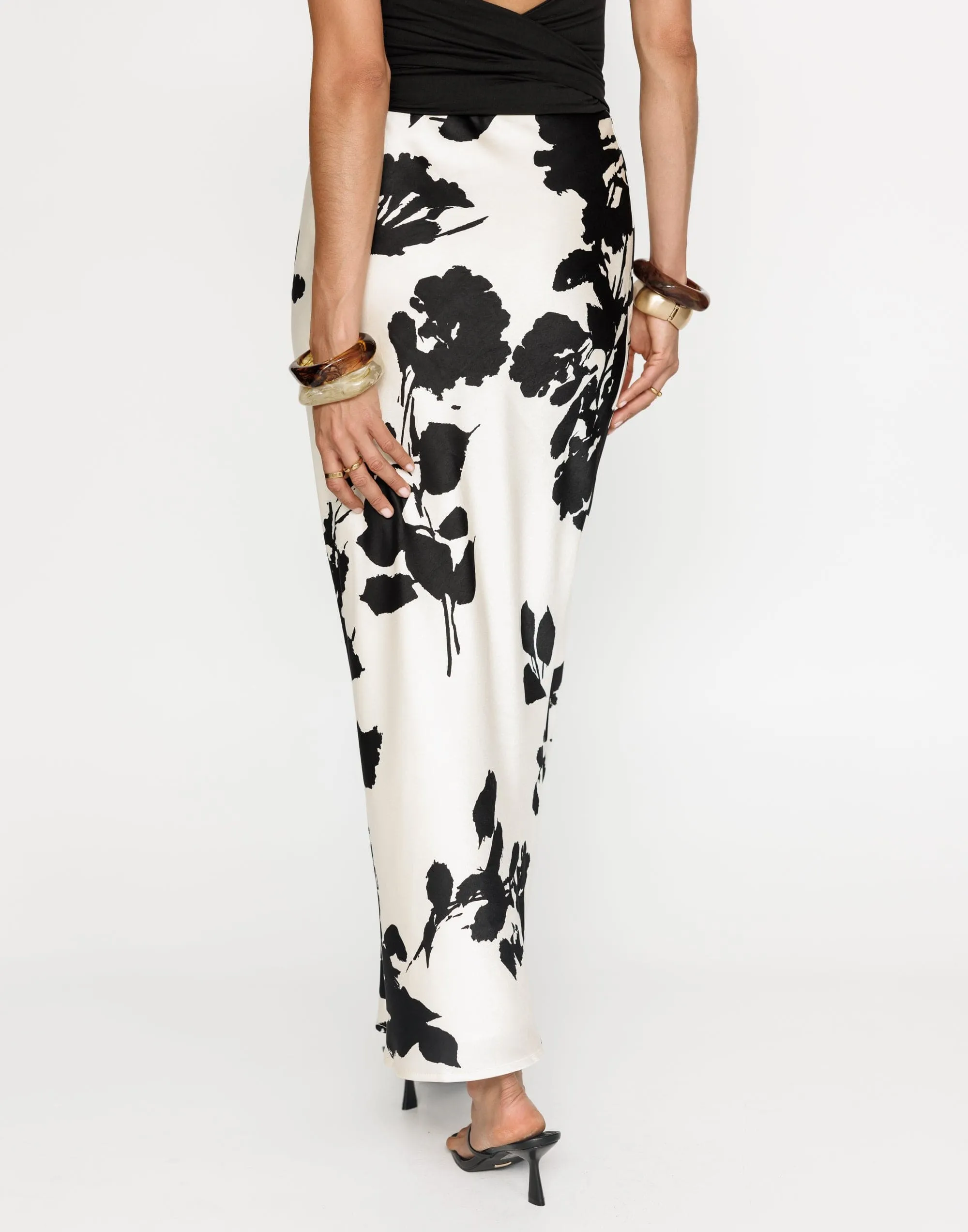 Zaya Maxi Skirt (Noir Bloom)