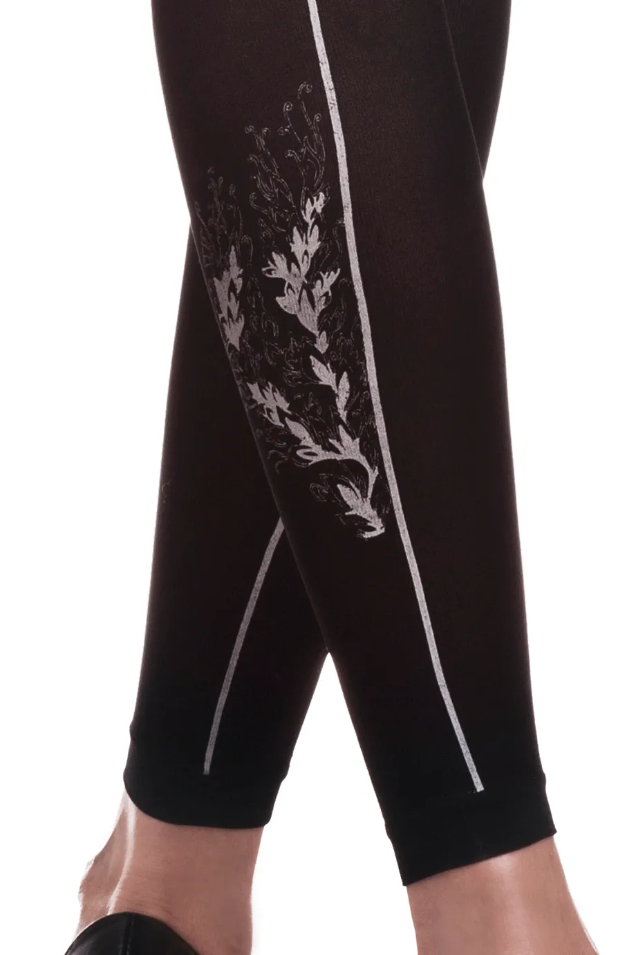 ZOHARA FLOWERS Back Seam Black Leggings